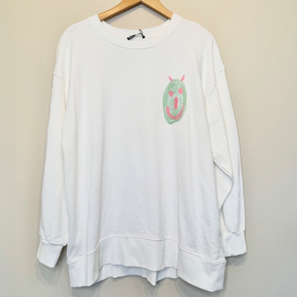 Zara NWT Smiley Graphic Lightweight Long Sleeve VSCO Crewneck Sweatshirt (RARE) - Picture 3 of 11